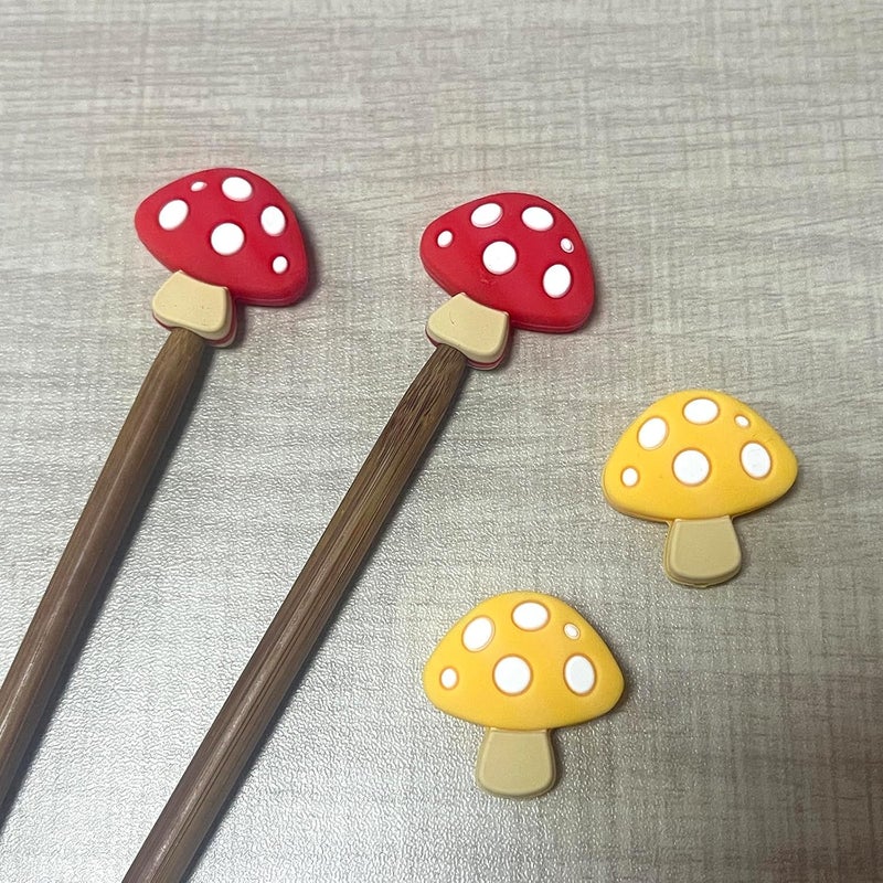 spansee 4 PCS Mushroom Stitch Stoppers, Knitting Needle Point Protectors, Knitting Needle Stoppers, Needle Hugger, Knitting Accessories, Knitting Supplies fit Size 2-13 (2.75mm-9mm) Needles - Image 3